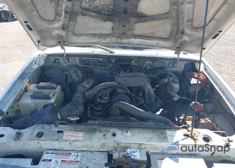 1997 Ford Ranger Splash/Xl/Xlt from USA, damaged, VIN 1FTCR10AXVTA90720